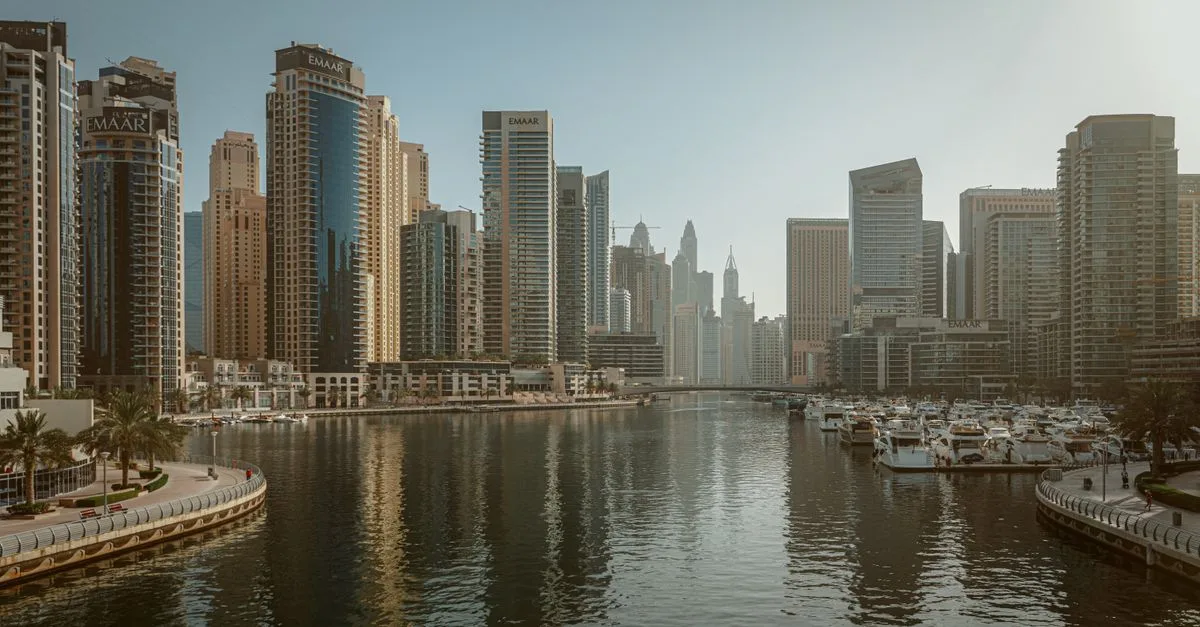 Waterfront and skyscrapers at Dubai Marina, a setting for pre-wedding photos
